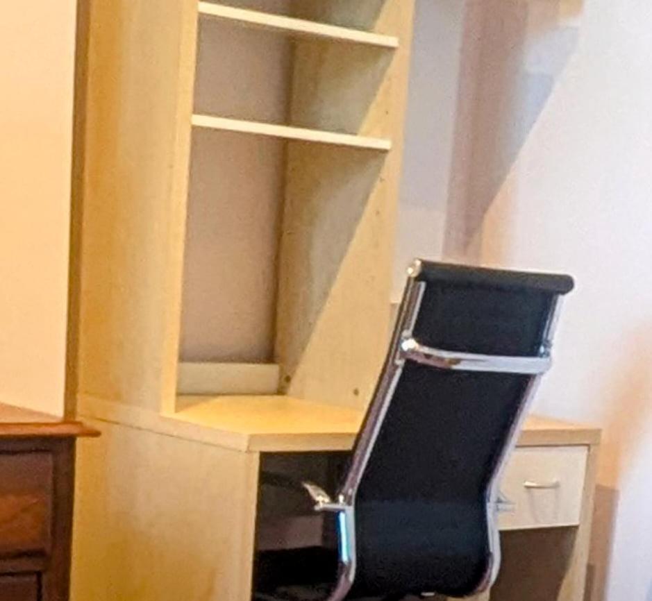 Stunning Three Bed In West Hampstead *
