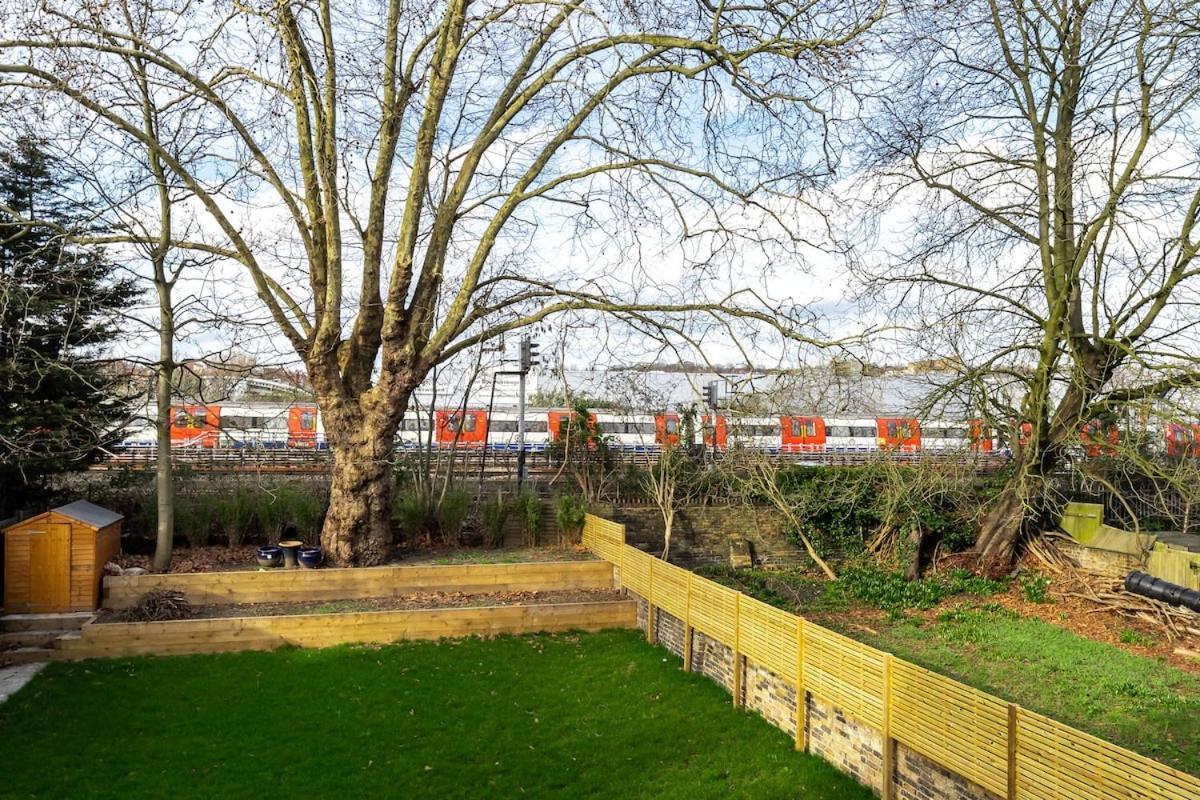 Stunning Three Bed In West Hampstead *